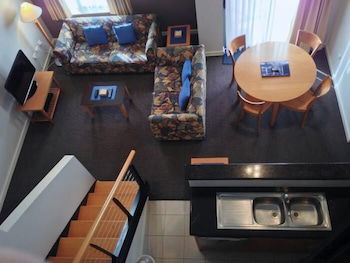 City West Accommodation - Accommodation Broome 1