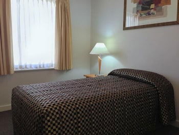 City West Accommodation - Accommodation Broome 6