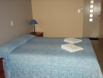 Gladstone Village Motel - Accommodation Broome 1