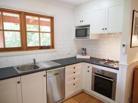 Tahara Cottage - Accommodation Broome 2