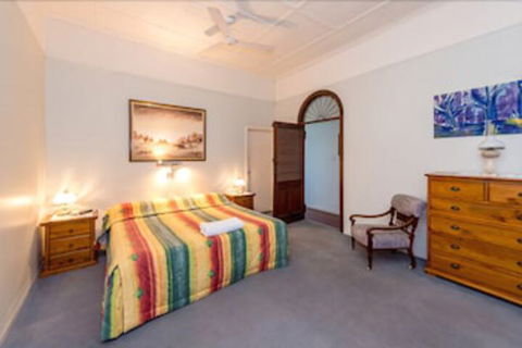 Auckland Hill Bed & Breakfast - Accommodation Broome 3