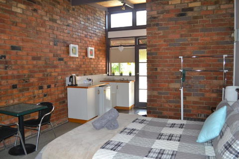 Colonial Motel - Accommodation Broome 2