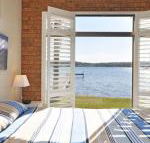 The Studio on the Lake at Fishing Point Lake Macquarie honestly put the line in  catch fish - Accommodation Broome