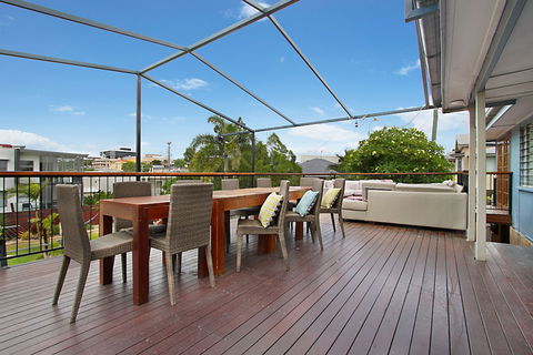 Gladstone Backpackers - Accommodation Broome 6