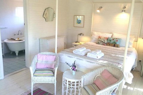 Huskisson Bed & Breakfast - Accommodation Broome 2