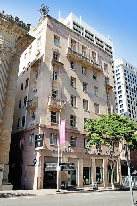 ULTIQA Rothbury Hotel - Accommodation Broome 0