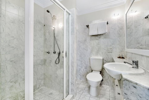 ULTIQA Rothbury Hotel - Accommodation Broome 4