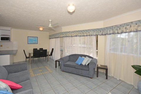 Jade Waters Holiday Apartments - Accommodation Broome 0