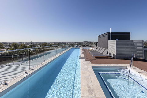 Oaks Brisbane Woolloongabba Suites - Accommodation Broome 4