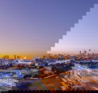 Oaks Brisbane Woolloongabba Suites - Accommodation Broome