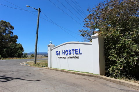 SJ Hostel - Accommodation Broome 0
