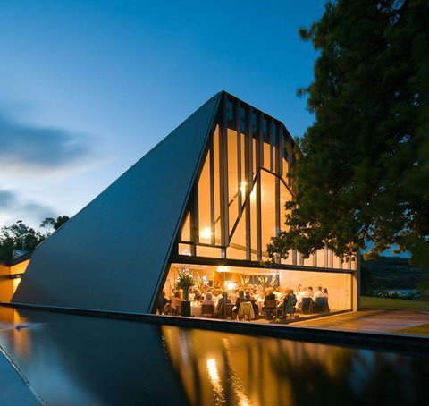 Peppermint Bay - Bar, Dining And Terrace - Accommodation Broome 1