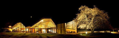 Peppermint Bay - Bar, Dining And Terrace - Accommodation Broome 3