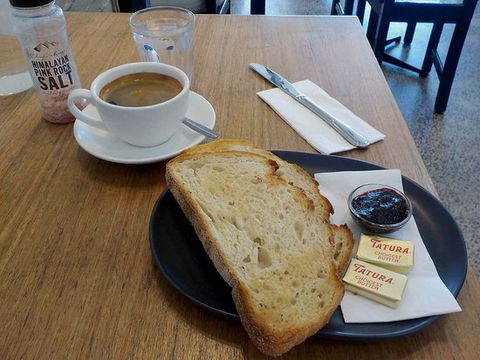 Co Cafe - Accommodation Broome 0