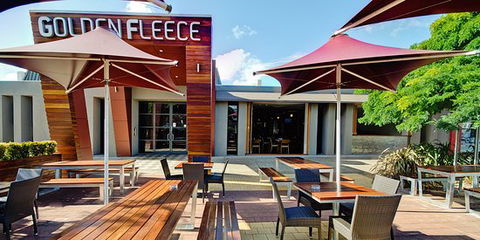 Golden Fleece Hotel - Accommodation Broome 0