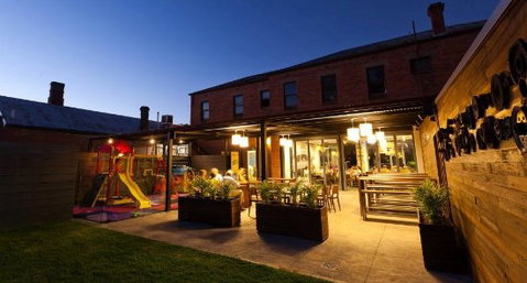 The Tatura Hotel - Accommodation Broome 0