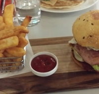 4 Flavours Restaurant  Cafe