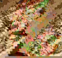 Ric's Pizza Bar - Accommodation Broome