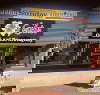 Leila's Cafe and Newsagency - Accommodation Broome