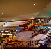 Penny Whistlers Cafe - Accommodation Broome