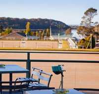 Lake View Grill  Club Dalmeny - Accommodation Broome