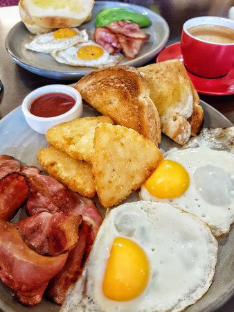 Caph's Restaurant & Cafe Bar - Accommodation Broome 0