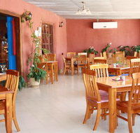 Red Earth Opal Cafe