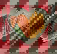 Red Rooster - Melton - Accommodation Broome