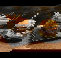 House of Burgers - Accommodation Broome