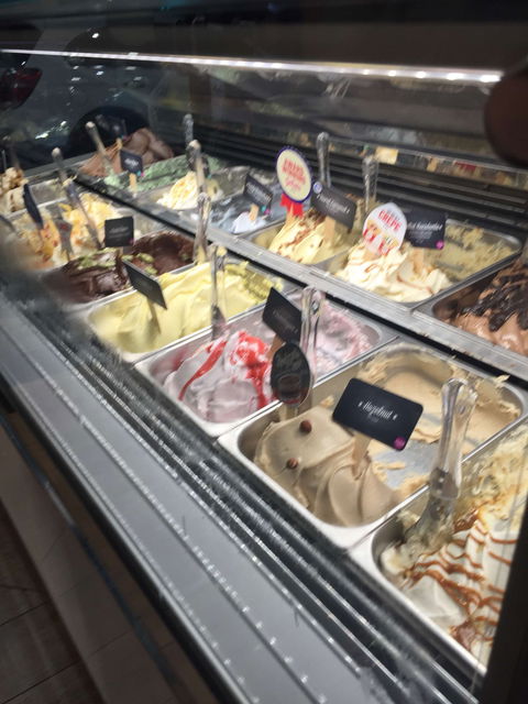 Gelatissimo - Springfield - Accommodation Broome 0