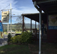 Kangaroo Valley Pie Shop  Cafe