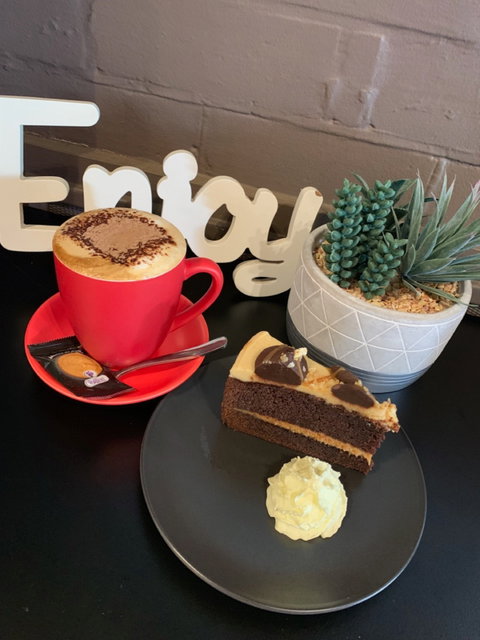 Helen's Coffee Lounge - Accommodation Broome 0