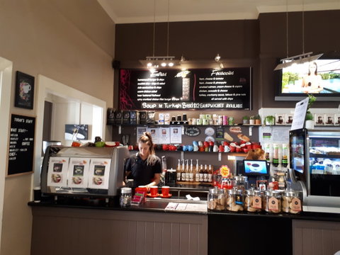 Helen's Coffee Lounge - Accommodation Broome 1