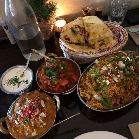 Albany's Indian Tandoori Restaurant - Accommodation Broome 0