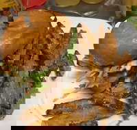 Grill and Bare Cafe Restaurant - Accommodation Broome