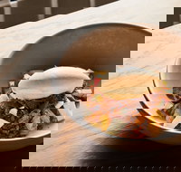 Messer - Accommodation Broome