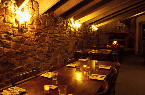 Stonesthrow Restaurant At Hotel High Plains - Accommodation Broome 0