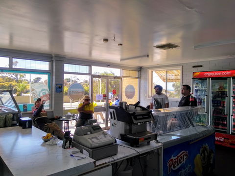 Ardrossan Seafood And Schnitzels - Accommodation Broome 2