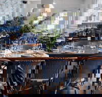 Lola - Accommodation Broome