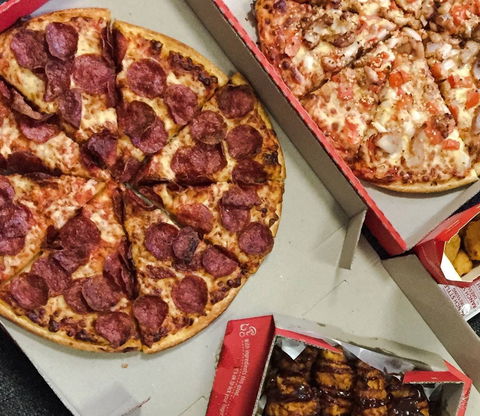 Pizza Hut - Mill Park - Accommodation Broome 0