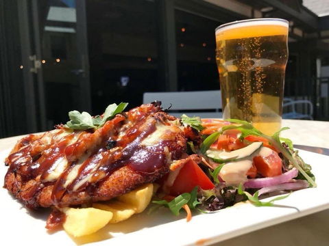 The Dale Bar & Bistro - Accommodation Broome 0