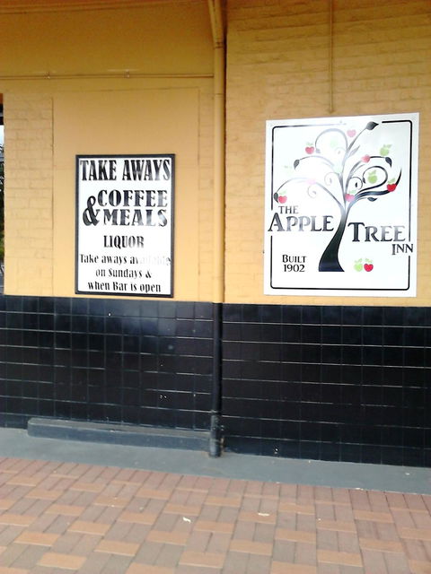 The Apple Tree Inn - Accommodation Broome 4