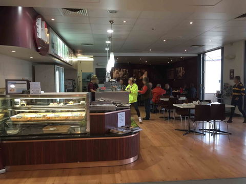 Bb's Cafe - Mount Barker - Accommodation Broome 0