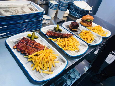 American Bar & Grill - Accommodation Broome 0