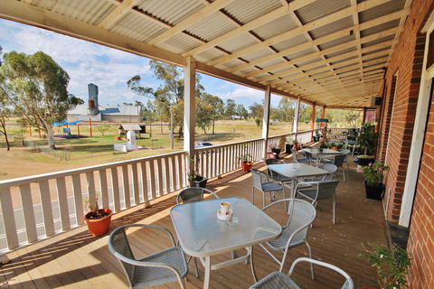 Railway Hotel Bribbaree - Accommodation Broome 0