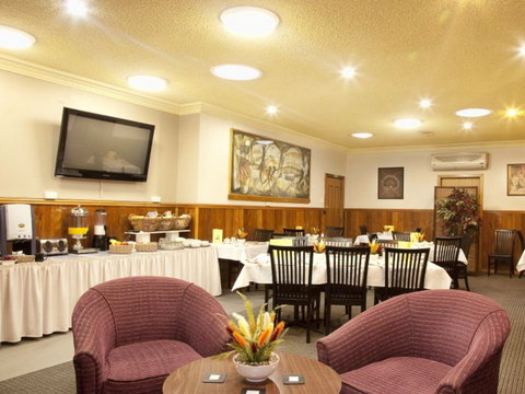 Endeavor Motel Restaurant - Accommodation Broome 0
