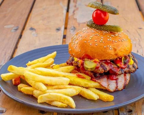 ICE Caffe & Grill - Accommodation Broome 0