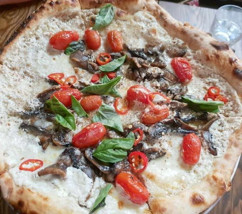 King Somm - Accommodation Broome 0