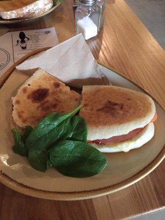 Alexander's Cafe - Accommodation Broome 0