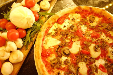 Vacanza Pizzeria - Surry Hills - Accommodation Broome 0